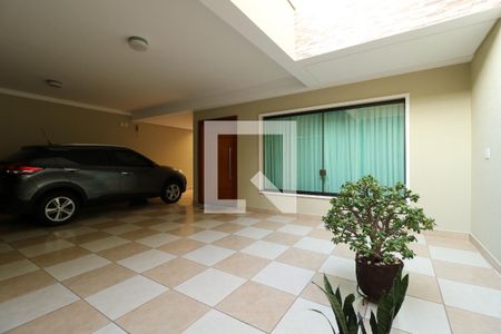 Casa à venda com 248m², 3 quartos e 4 vagasGaragem