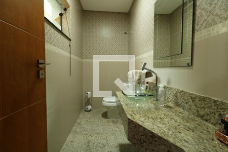 Casa à venda com 248m², 3 quartos e 4 vagasLavabo