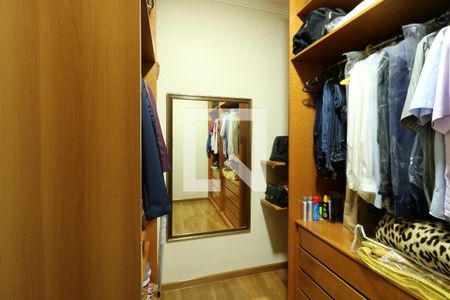 Casa à venda com 248m², 3 quartos e 4 vagasCloset da Suite Principal