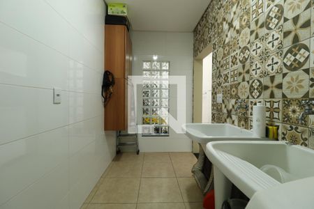 Casa à venda com 248m², 3 quartos e 4 vagasÁrea de Serviço