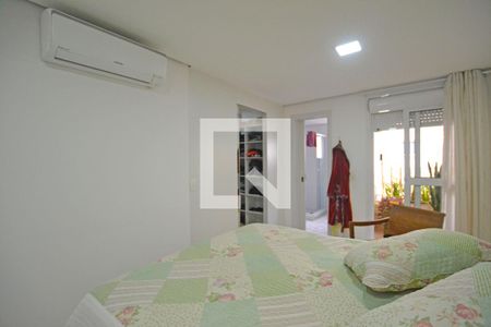 Casa à venda com 234m², 3 quartos e 2 vagasSuíte