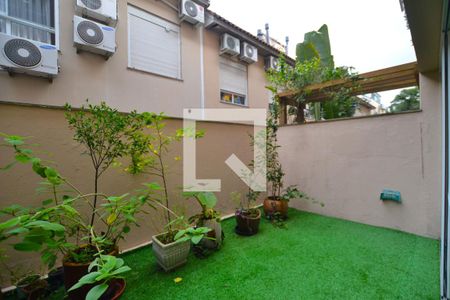 Casa à venda com 234m², 3 quartos e 2 vagasÁrea de Serviço - Aberto