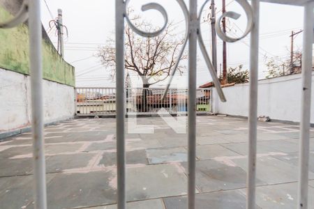 Casa à venda com 250m², 3 quartos e 2 vagas Casa à venda com 250m², 3 quartos e 2 vagasVista do Quarto da casa 2