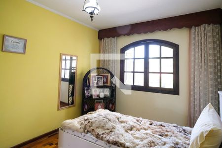 Casa à venda com 380m², 5 quartos e 3 vagasQuarto 2