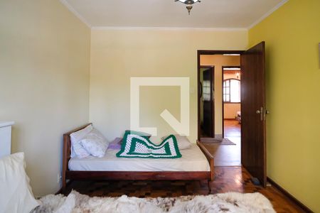 Casa à venda com 380m², 5 quartos e 3 vagasQuarto 2