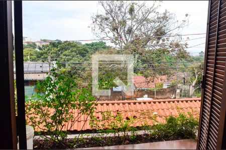 Casa à venda com 310m², 4 quartos e 4 vagas Casa à venda com 310m², 4 quartos e 4 vagasVista