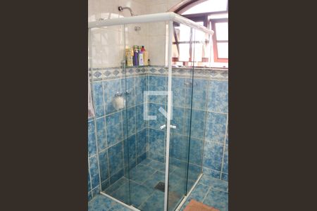 Casa à venda com 310m², 4 quartos e 4 vagas Casa à venda com 310m², 4 quartos e 4 vagasBanheiro