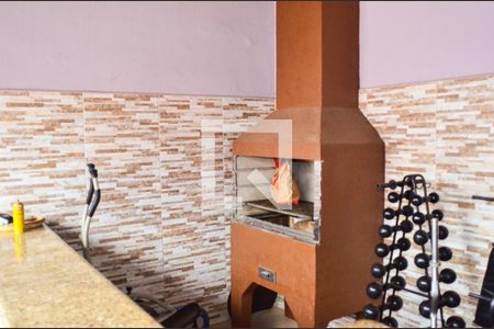 Casa à venda com 310m², 4 quartos e 4 vagas Casa à venda com 310m², 4 quartos e 4 vagasÁrea comum