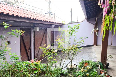 Casa à venda com 310m², 4 quartos e 4 vagas Casa à venda com 310m², 4 quartos e 4 vagasÁrea comum