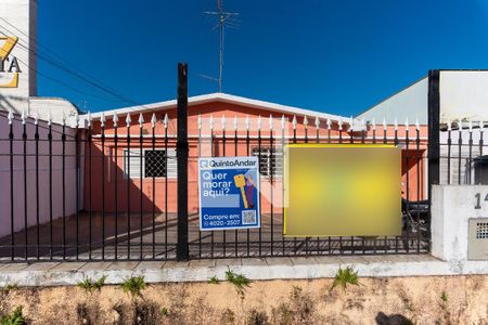 Casa à venda com 358m², 2 quartos e 10 vagas Casa à venda com 358m², 2 quartos e 10 vagasPlaquinha