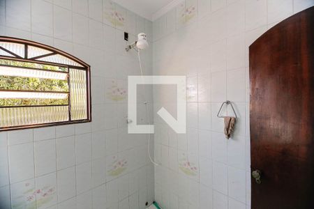 Casa à venda com 210m², 3 quartos e 10 vagas Casa à venda com 210m², 3 quartos e 10 vagasBanheiro