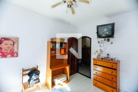 Casa à venda com 210m², 3 quartos e 10 vagas Casa à venda com 210m², 3 quartos e 10 vagasQuarto 1