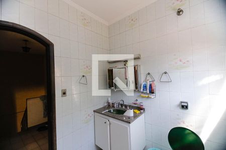 Casa à venda com 210m², 3 quartos e 10 vagas Casa à venda com 210m², 3 quartos e 10 vagasBanheiro