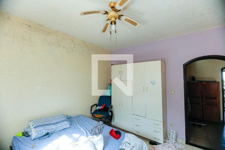 Casa à venda com 210m², 3 quartos e 10 vagas Casa à venda com 210m², 3 quartos e 10 vagasQuarto 2