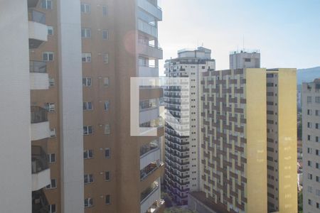 Apartamento à venda com 210m², 4 quartos e 3 vagas Apartamento à venda com 210m², 4 quartos e 3 vagasVista Quarto 3