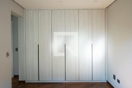 Apartamento à venda com 210m², 4 quartos e 3 vagas Apartamento à venda com 210m², 4 quartos e 3 vagasQuarto 3