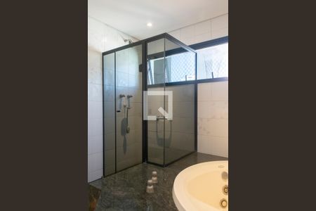 Apartamento à venda com 210m², 4 quartos e 3 vagas Apartamento à venda com 210m², 4 quartos e 3 vagasBanheiro Quarto 4