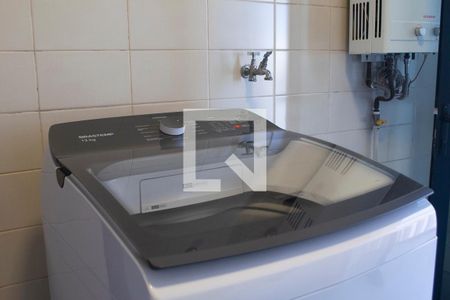 Apartamento à venda com 210m², 4 quartos e 3 vagas Apartamento à venda com 210m², 4 quartos e 3 vagasÁrea de Serviço