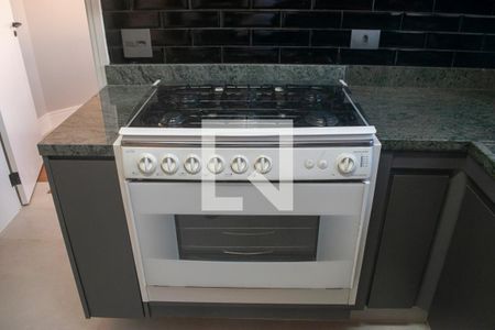 Apartamento à venda com 210m², 4 quartos e 3 vagas Apartamento à venda com 210m², 4 quartos e 3 vagasCozinha