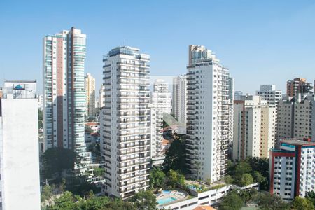 Apartamento à venda com 210m², 4 quartos e 3 vagas Apartamento à venda com 210m², 4 quartos e 3 vagasVista Varanda Quarto 4