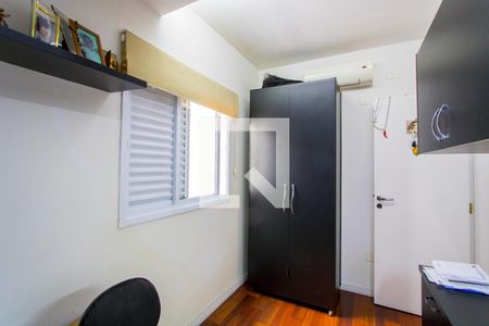 Apartamento à venda com 200m², 3 quartos e 2 vagas Apartamento à venda com 200m², 3 quartos e 2 vagasQuarto 3