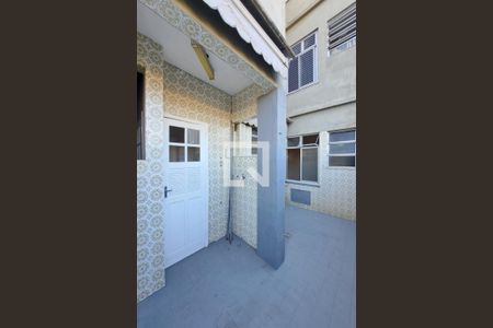 Apartamento à venda com 70m², 2 quartos e 1 vagaÁrea de Serviço