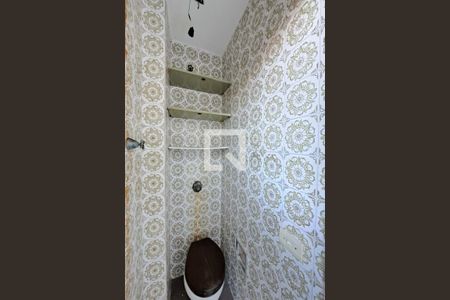 Apartamento à venda com 70m², 2 quartos e 1 vagaBanheiro de serviço