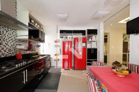 Apartamento à venda com 180m², 4 quartos e 1 vaga Apartamento à venda com 180m², 4 quartos e 1 vagaCozinha