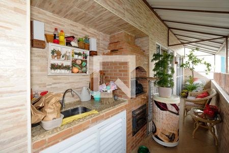 Apartamento à venda com 180m², 4 quartos e 1 vaga Apartamento à venda com 180m², 4 quartos e 1 vagaChurrasqueira