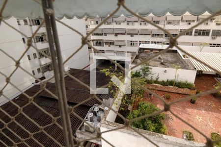 Apartamento à venda com 180m², 4 quartos e 1 vaga Apartamento à venda com 180m², 4 quartos e 1 vagaQuarto 3