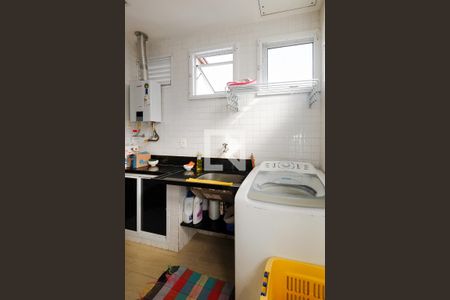 Apartamento à venda com 180m², 4 quartos e 1 vaga Apartamento à venda com 180m², 4 quartos e 1 vagaÁrea de Serviço