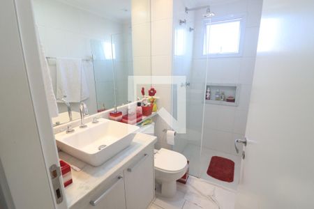 Apartamento à venda com 105m², 2 quartos e 2 vagasBanheiro Quarto 1 