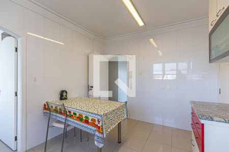 Apartamento para alugar com 140m², 4 quartos e 2 vagasCozinha