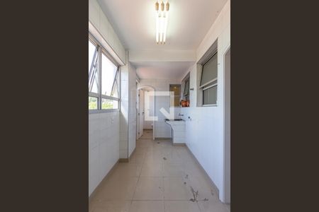 Apartamento para alugar com 140m², 4 quartos e 2 vagasÁrea de Serviço