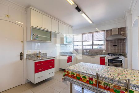 Apartamento para alugar com 140m², 4 quartos e 2 vagasCozinha