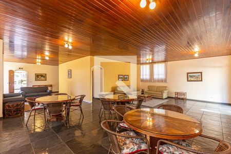 Apartamento para alugar com 140m², 4 quartos e 2 vagasÁrea comum