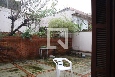 Casa à venda com 270m², 3 quartos e 2 vagasÁrea externa