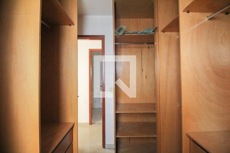 Apartamento à venda com 72m², 3 quartos e 2 vagasQuarto 3