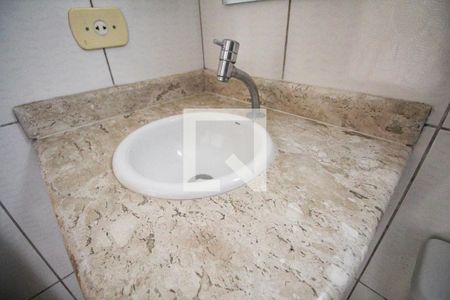 Apartamento à venda com 72m², 3 quartos e 2 vagasBanheiro