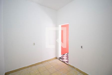 Quarto de casa à venda com 5 quartos, 150m² em Conjunto Habitacional A E Carvalho, São Paulo