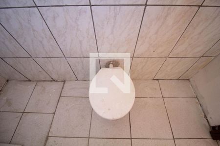 Banheiro de casa à venda com 5 quartos, 150m² em Conjunto Habitacional A E Carvalho, São Paulo