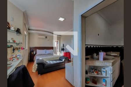 Casa à venda com 200m², 4 quartos e 4 vagas Casa à venda com 200m², 4 quartos e 4 vagasQuarto 4