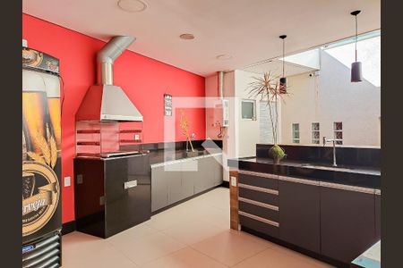 Casa à venda com 200m², 4 quartos e 4 vagas Casa à venda com 200m², 4 quartos e 4 vagasChurrasqueira