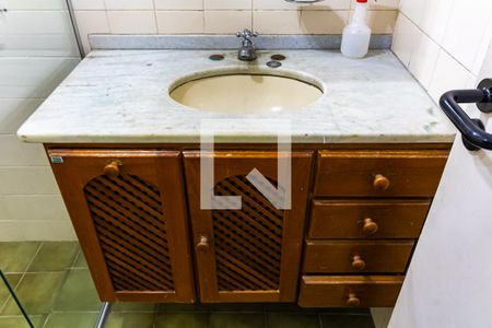 Casa à venda com 115m², 3 quartos e 2 vagas Casa à venda com 115m², 3 quartos e 2 vagasBanheiro Social