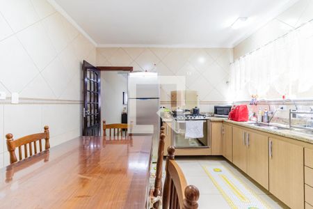 Casa à venda com 160m², 4 quartos e 4 vagasCozinha