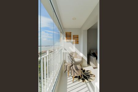 Varanda  de kitnet/studio para alugar com 1 quarto, 37m² em Centro, Guarulhos