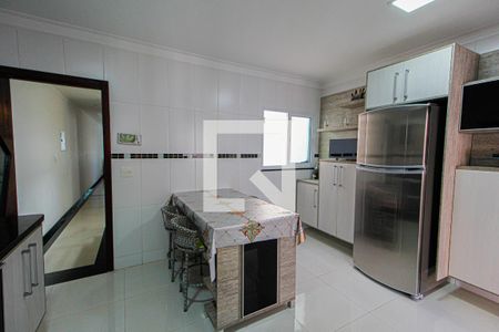 Casa à venda com 250m², 3 quartos e 4 vagas Casa à venda com 250m², 3 quartos e 4 vagasCozinha