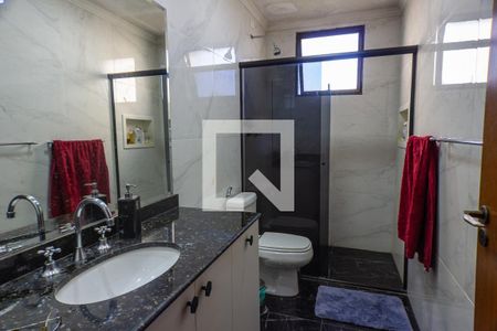 Apartamento à venda com 174m², 4 quartos e 3 vagasBanheiro