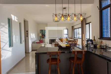 Apartamento à venda com 174m², 4 quartos e 3 vagasCozinha