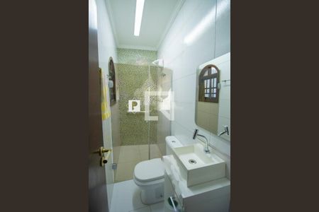 Casa à venda com 235m², 4 quartos e 6 vagas